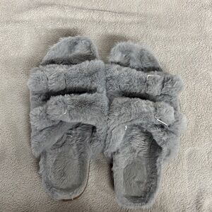 Cozy Gray Women's Furry Slippers